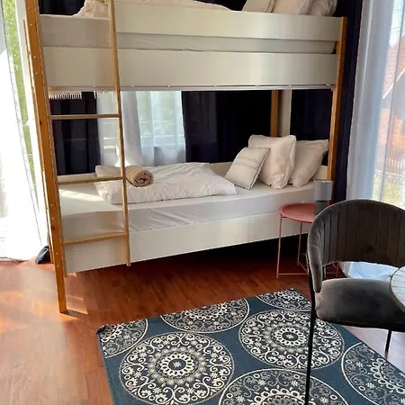 Surf House Dreamers Coast Bed & Breakfast Klaipeda