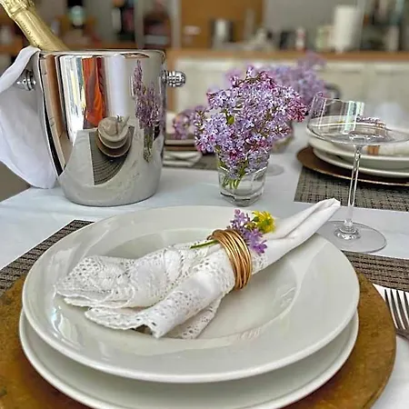 Surf House Dreamers Coast Bed & Breakfast 3*