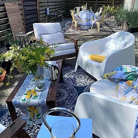Surf House Dreamers Coast Bed & Breakfast Klaipeda
