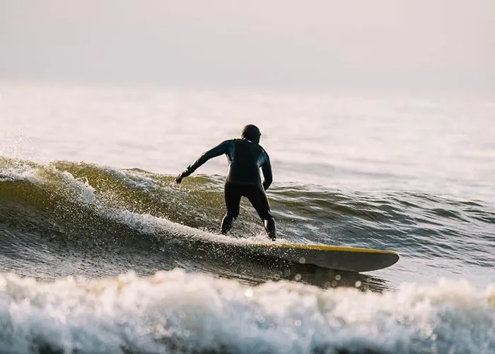 Bed and Breakfast Surf House Dreamers Coast Κλαϊπέντα