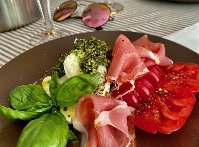 Surf House Dreamers Coast 3* Κλαϊπέντα