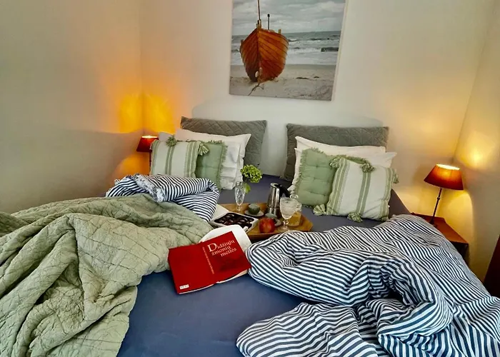 Bed and Breakfast Surf House Dreamers Coast 3*