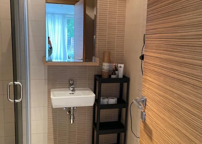 Surf House Dreamers Coast 3*